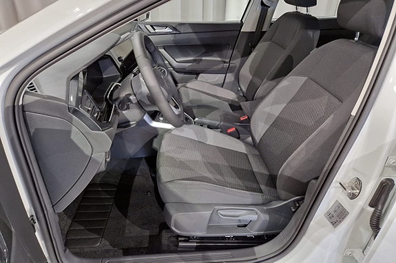 Volkswagen Polo 9 of 16