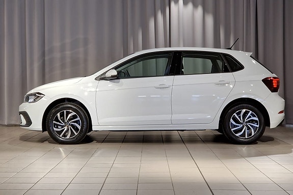 Volkswagen Polo 3 of 5