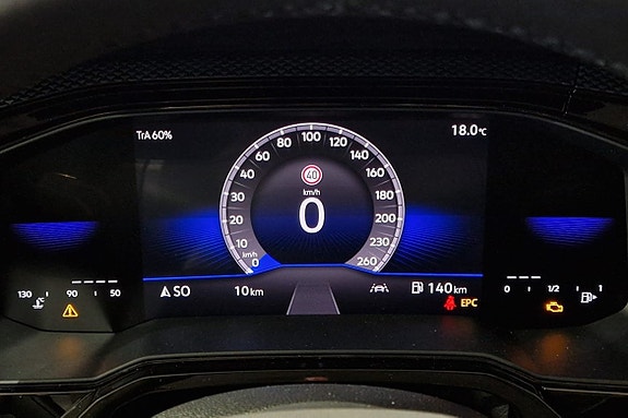 Volkswagen Polo 12 of 16