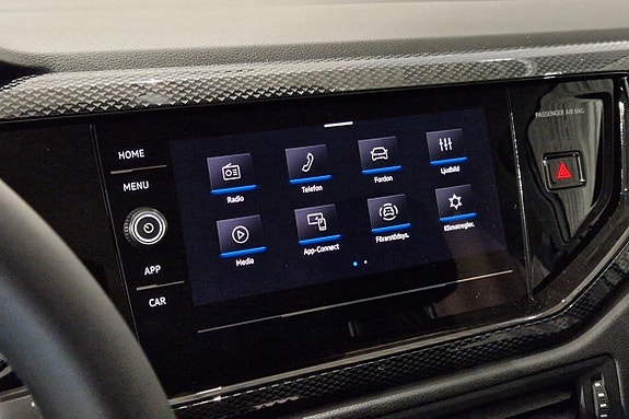 Volkswagen Polo 13 of 16