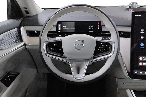 Volvo EX90 3 of 26
