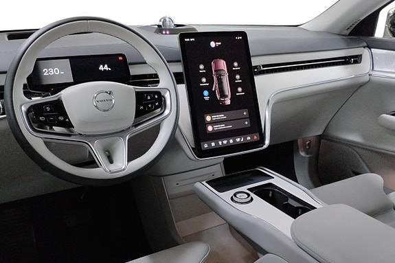 Volvo EX90 2 of 27