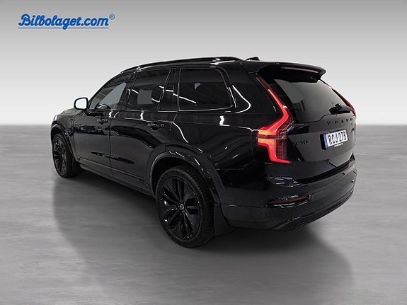 Volvo XC90 4 of 5