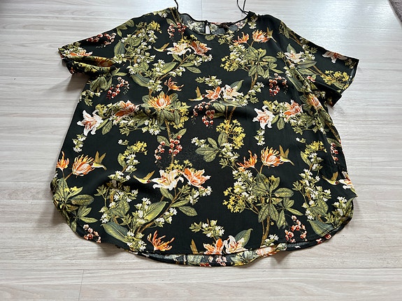 Product image 11 of 16