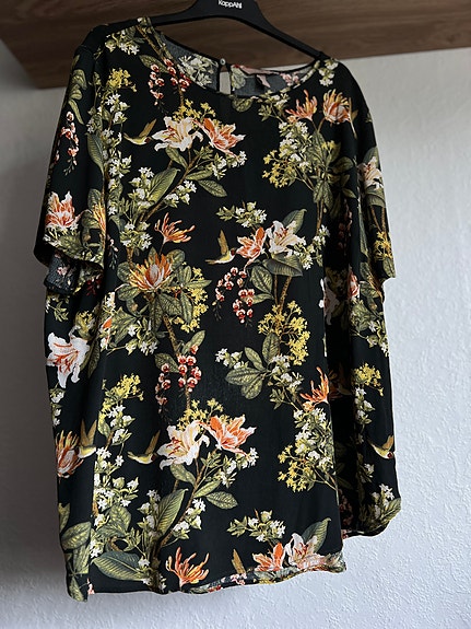 Product image 2 of 16