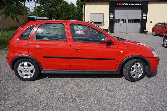 Opel Corsa 2 of 5