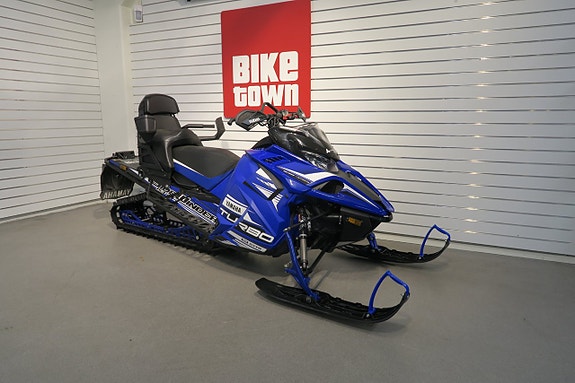 Yamaha Sidewinder B-TX 153 LE Bra utrustad!