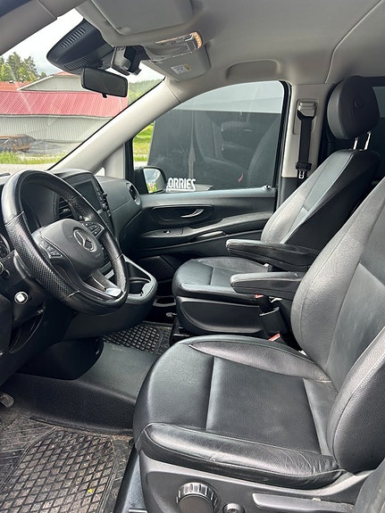 Mercedes-Benz Vito 116 2 of 5