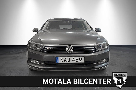Volkswagen Passat 3 of 5