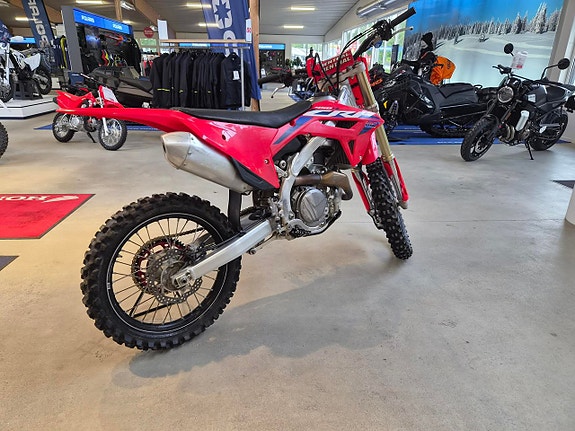 Honda CRF 450R -24 3 of 3