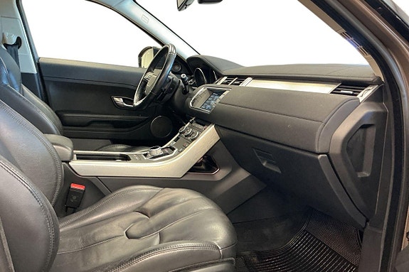 Land Rover Range Rover Evoque 9 of 26