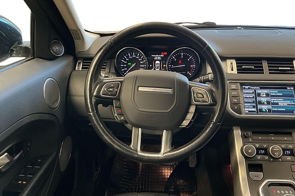 Land Rover Range Rover Evoque 14 of 26