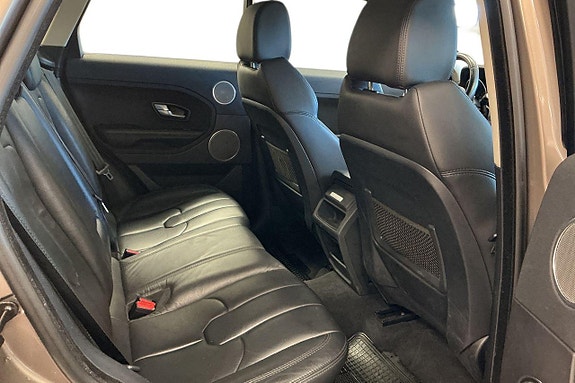 Land Rover Range Rover Evoque 11 of 26