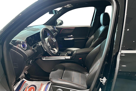 Mercedes-Benz EQB300 8 of 15