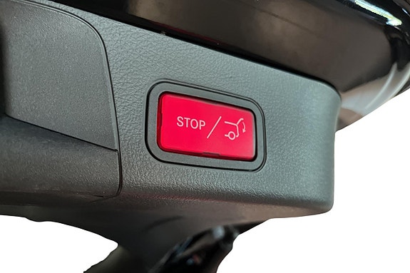 Mercedes-Benz EQB300 14 of 15
