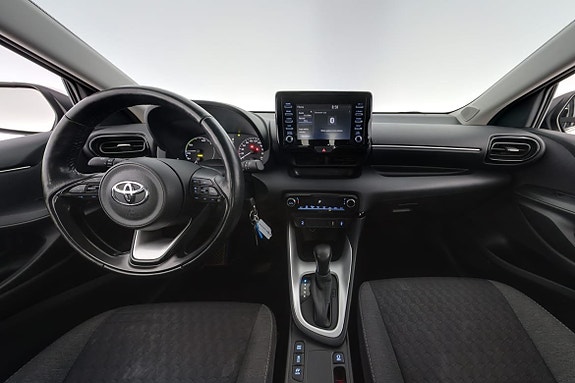 Toyota Yaris 12 of 28