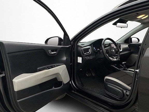Kia Stonic 9 of 26