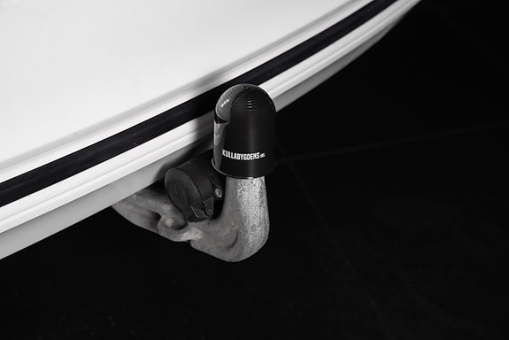 BMW 318d 7 of 18