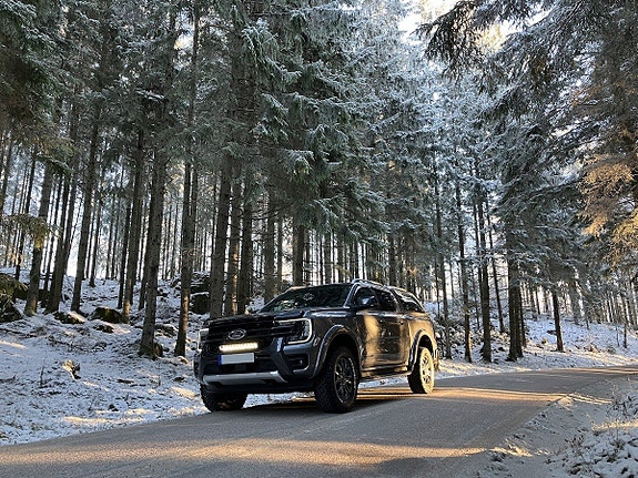 Ford Ranger 4 of 12