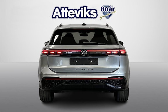 Volkswagen Tiguan 4 of 23