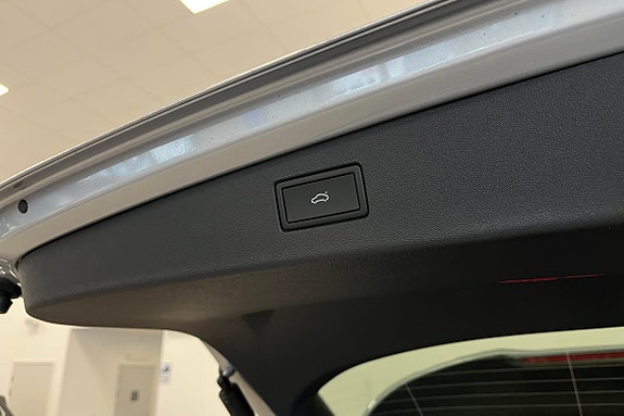 Volkswagen Tiguan 21 of 23