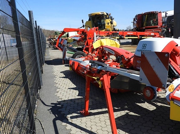 Pöttinger NovaCat V10000 CF Cross Flow 9 of 17