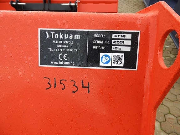 Tokvam SMA 1100 Sandspridare JCB 409 fäste/L30 5 of 5