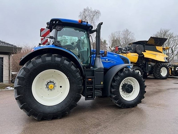 New Holland T 7.340 HD Demo! 3 of 5