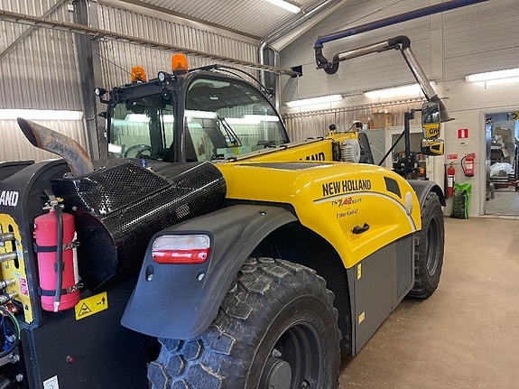 New Holland TH 7.42 Elite med hitchdrag 7 of 8