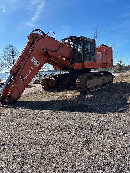 Hitachi EX 1200-5D 23 of 24