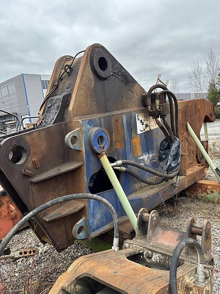 Hitachi EX 1200-5D 19 of 24