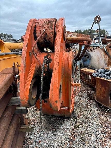Hitachi EX 1200-5D 22 of 24