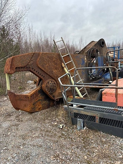 Hitachi EX 1200-5D 17 of 24