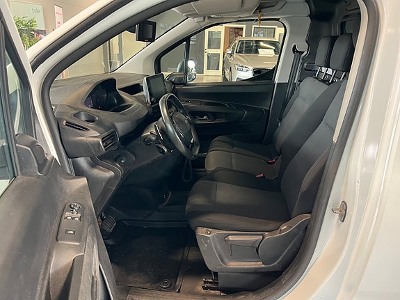 Peugeot Partner 13 of 18