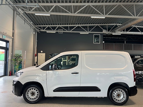 Peugeot Partner 8 of 18