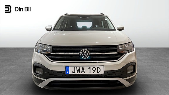 Volkswagen T-Cross 4 of 5