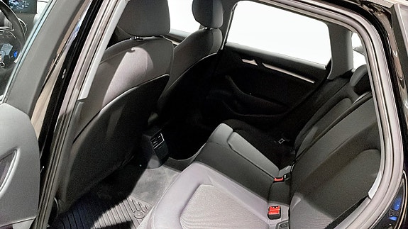 Audi A3 11 of 12