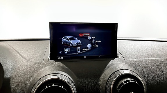Audi A3 9 of 12