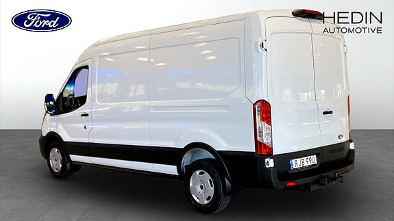 Ford Transit 2 of 5