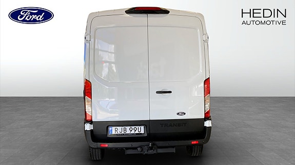 Ford Transit 7 of 9