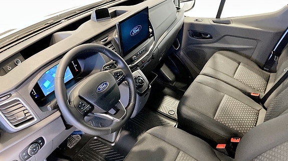 Ford Transit 5 of 5