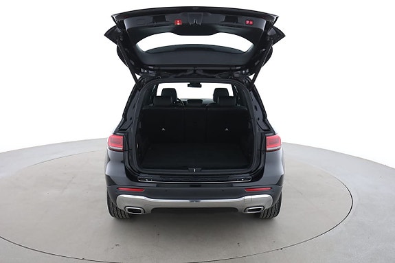 Mercedes-Benz GLB250+ 17 of 30