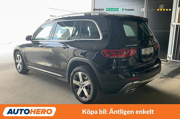 Mercedes-Benz GLB250+ 3 of 5