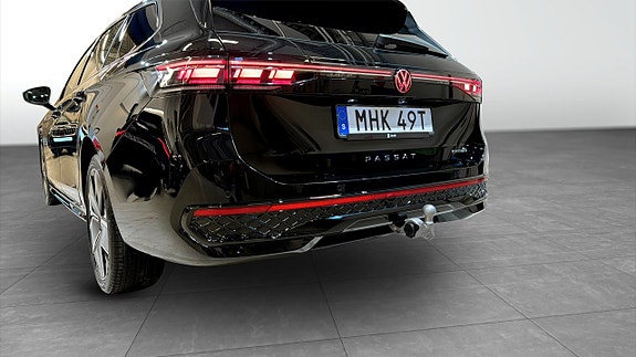 Volkswagen Passat 14 of 26