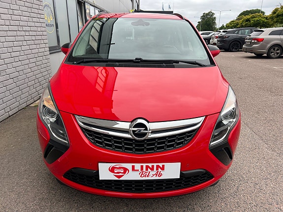 Opel Zafira 2 of 5