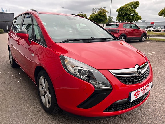 Opel Zafira 3 of 5