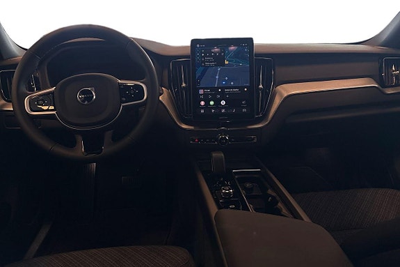 Volvo XC60 14 of 23