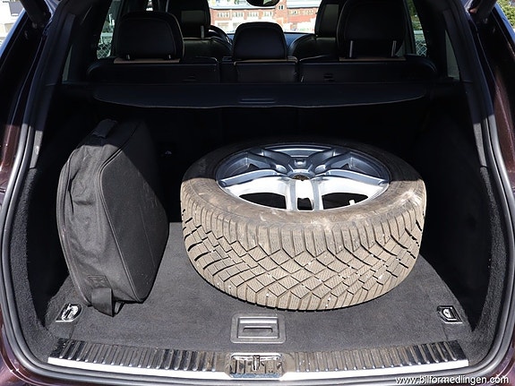 Porsche Cayenne S 24 of 27