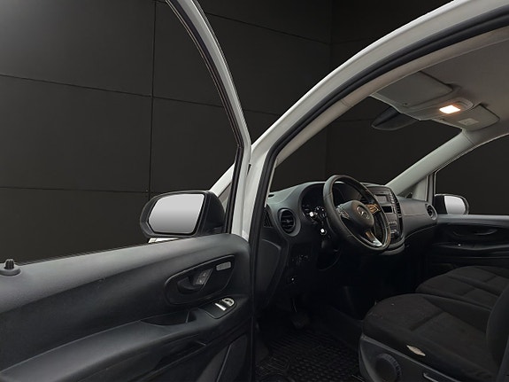 Mercedes-Benz Vito 108 16 of 28