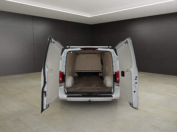 Mercedes-Benz Vito 108 13 of 28